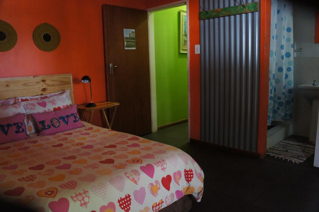 Cape Agulhas Backpackers Vandrehjem Struisbaai Eksteriør billede